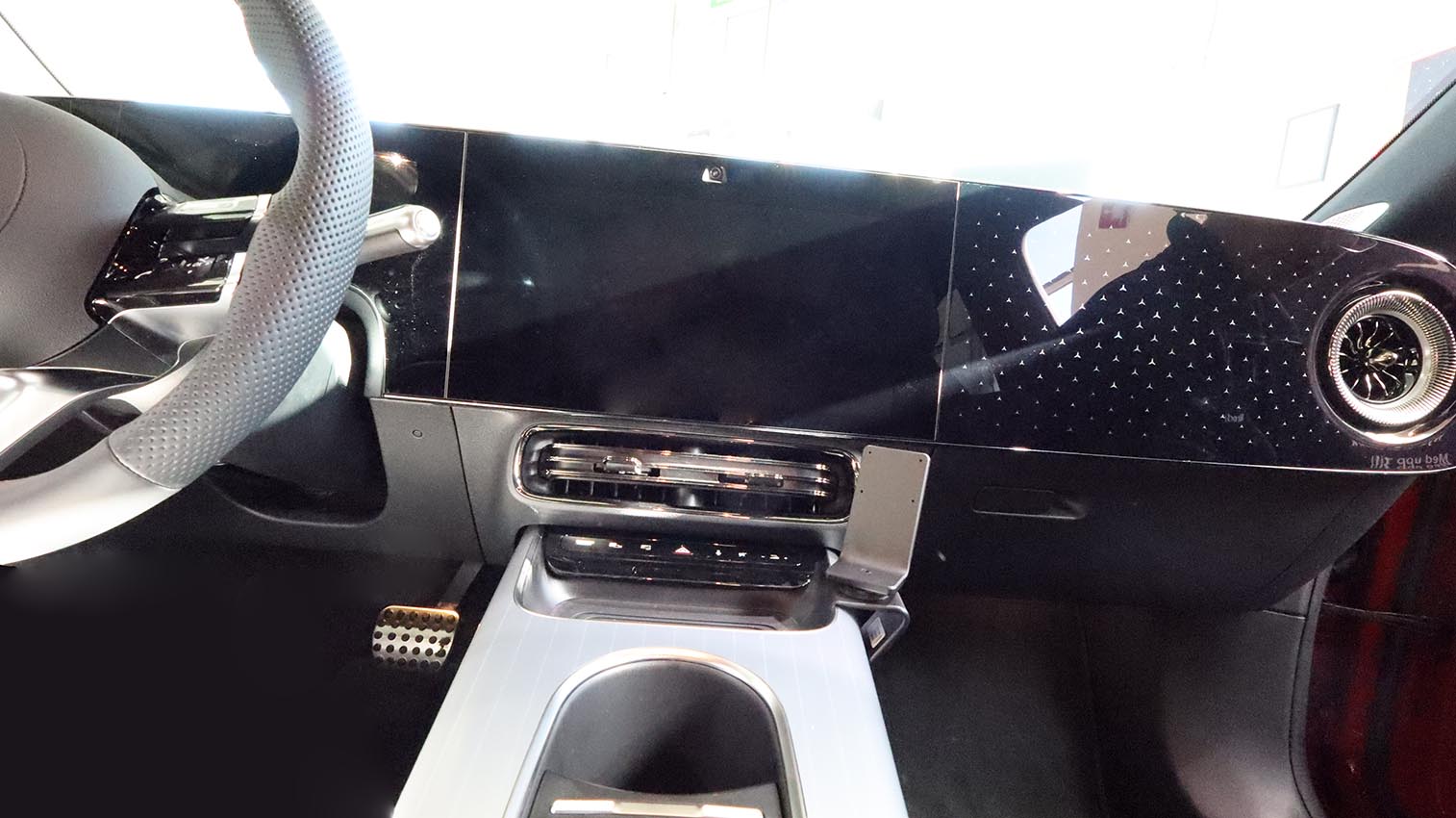 836242 Brodit ProClip für Mercedes Benz CLA-Class - Baujahr 2026, Mittelkonsole 7
