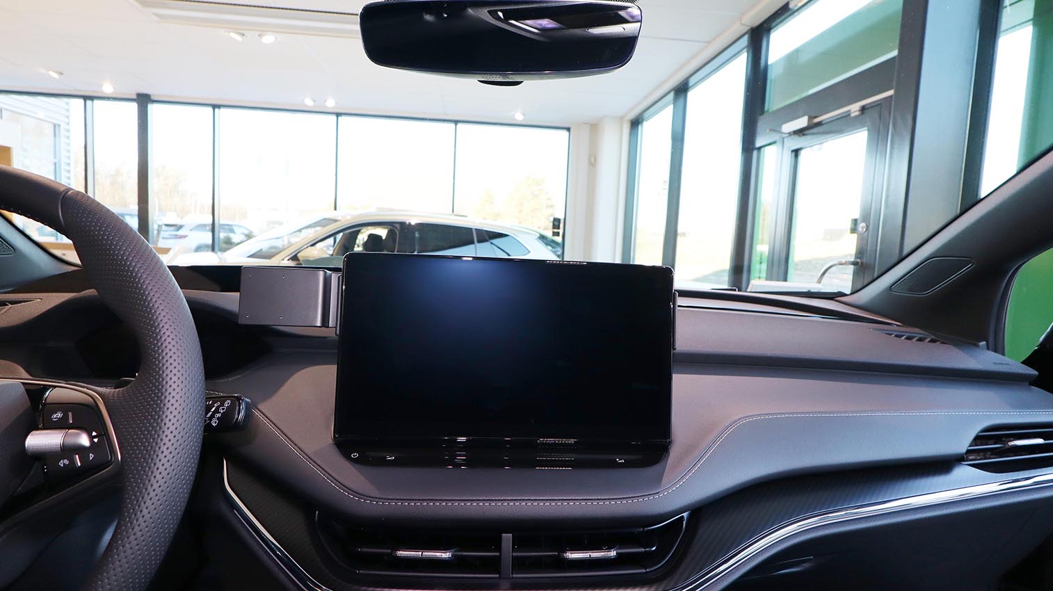 856177 Brodit ProClip für Skoda Octavia IV Baujahr 2020-25, Armaturenbrett Mitte 7