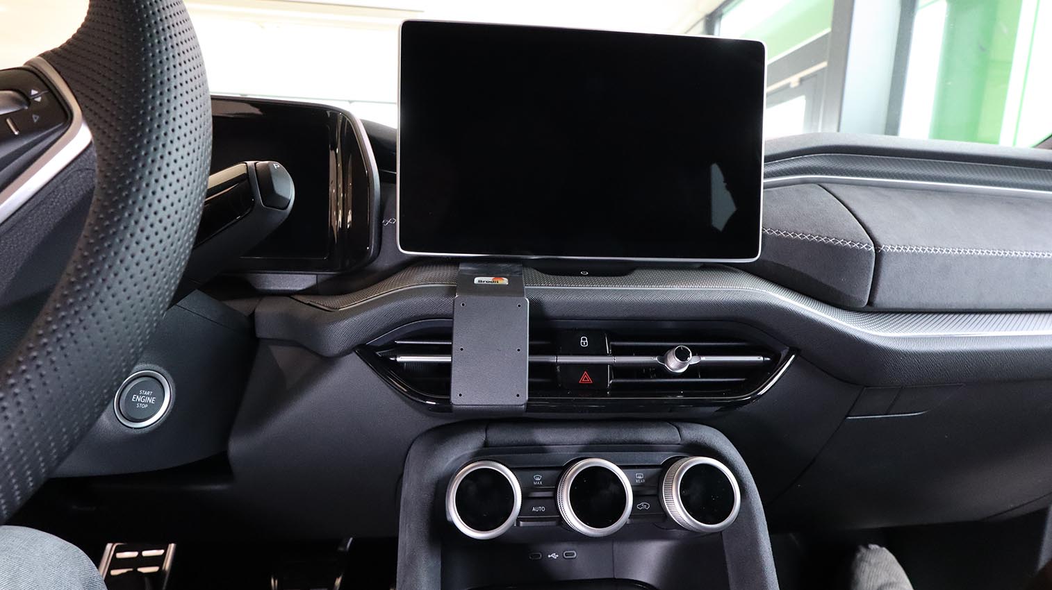 856241 Brodit ProClip für Skoda Kodiaq - Baujahr 2024-2026, Armaturenbrett Mitte 12