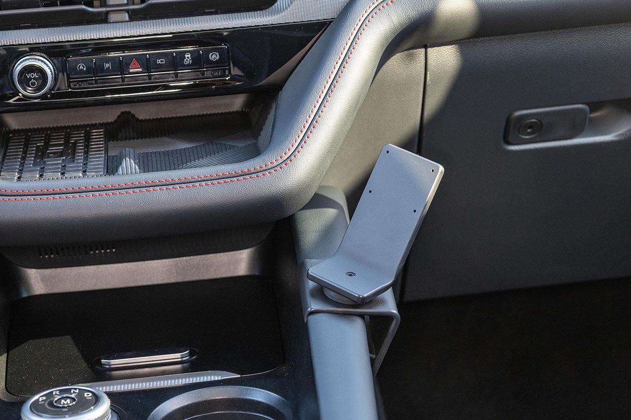 836128 Brodit ProClip für Ford Explorer Baujahr 2025 - Mittelkonsole 4