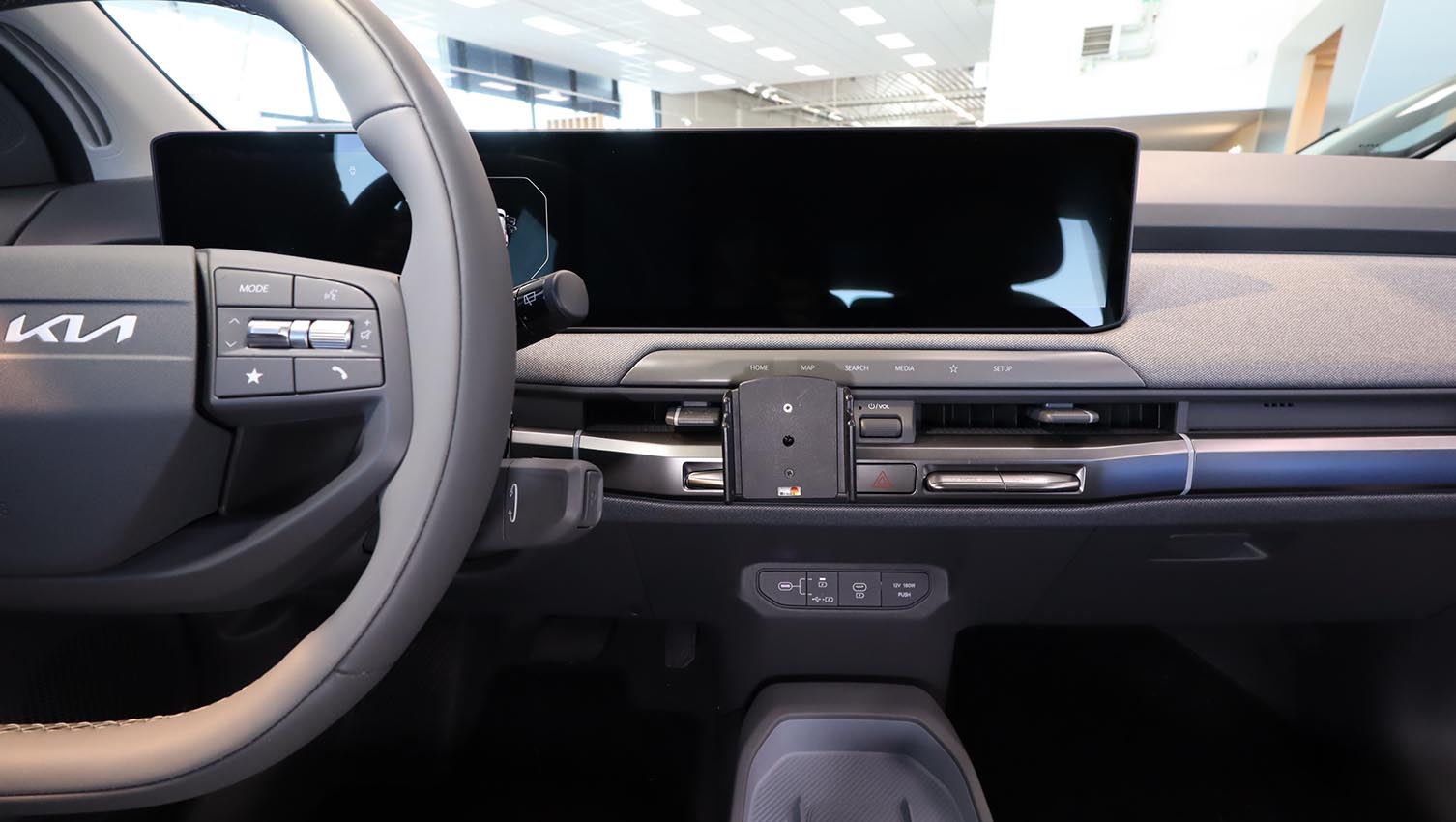 856266 ProClip für Kia EV3 - Baujahr 2025-2026, Armaturenbrett Mitte Fahrerseite 10