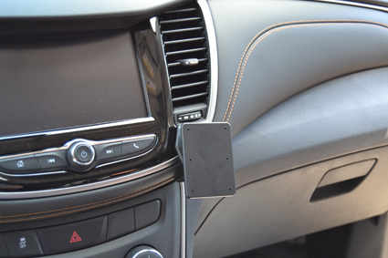 855320 ProClip - Chevrolet Trax 17-19 6