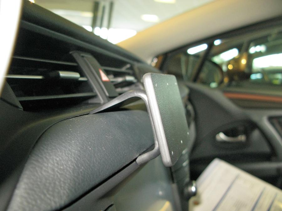 855239 ProClip - Toyota Avensis 16-19 5