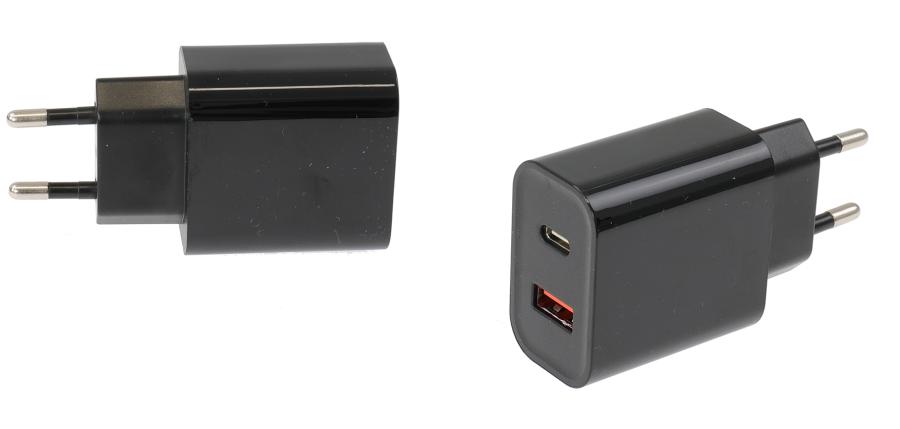 945028 Steckdosenadapter